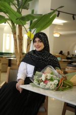 روسری نخ پنبه رنگ مشکی طرح ریز