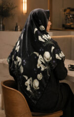 روسری نخی طرح گل شیپوری - Image 2